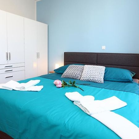 San Simon Sea View Apartment Ll Izola Buitenkant foto